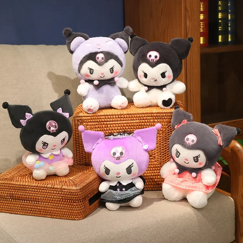 Sanrio dibujos animados Kuromi Plushies encantador Sanrio relleno Anime Kuromi muñeca vestido Kuromi juguete de peluche regalos de cumpleaños niñas niños