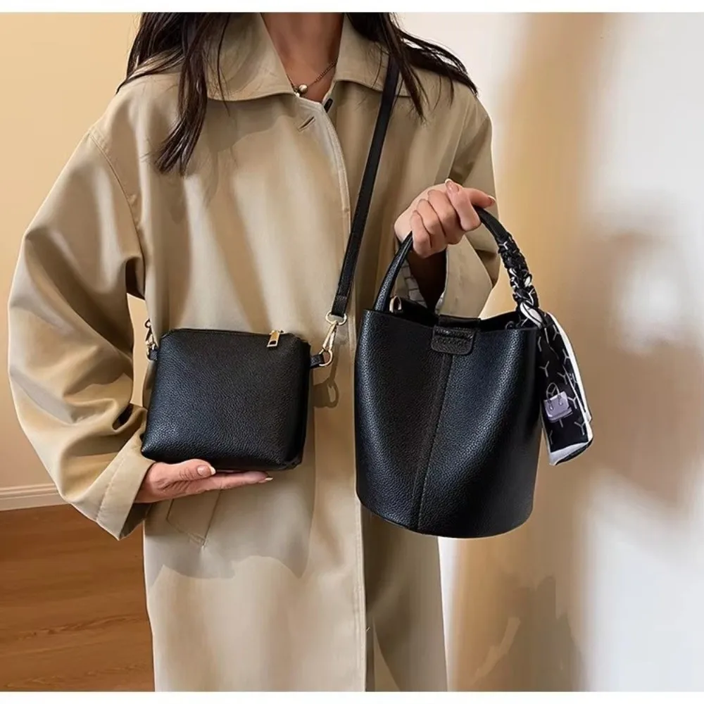 Meistverkaufte Rote Damen-Umhängetasche Hochwertige Schlichte Bucket Bag Vielseitige PU-Material Handtasche Hochzeitsgeschenk – Detail 10
