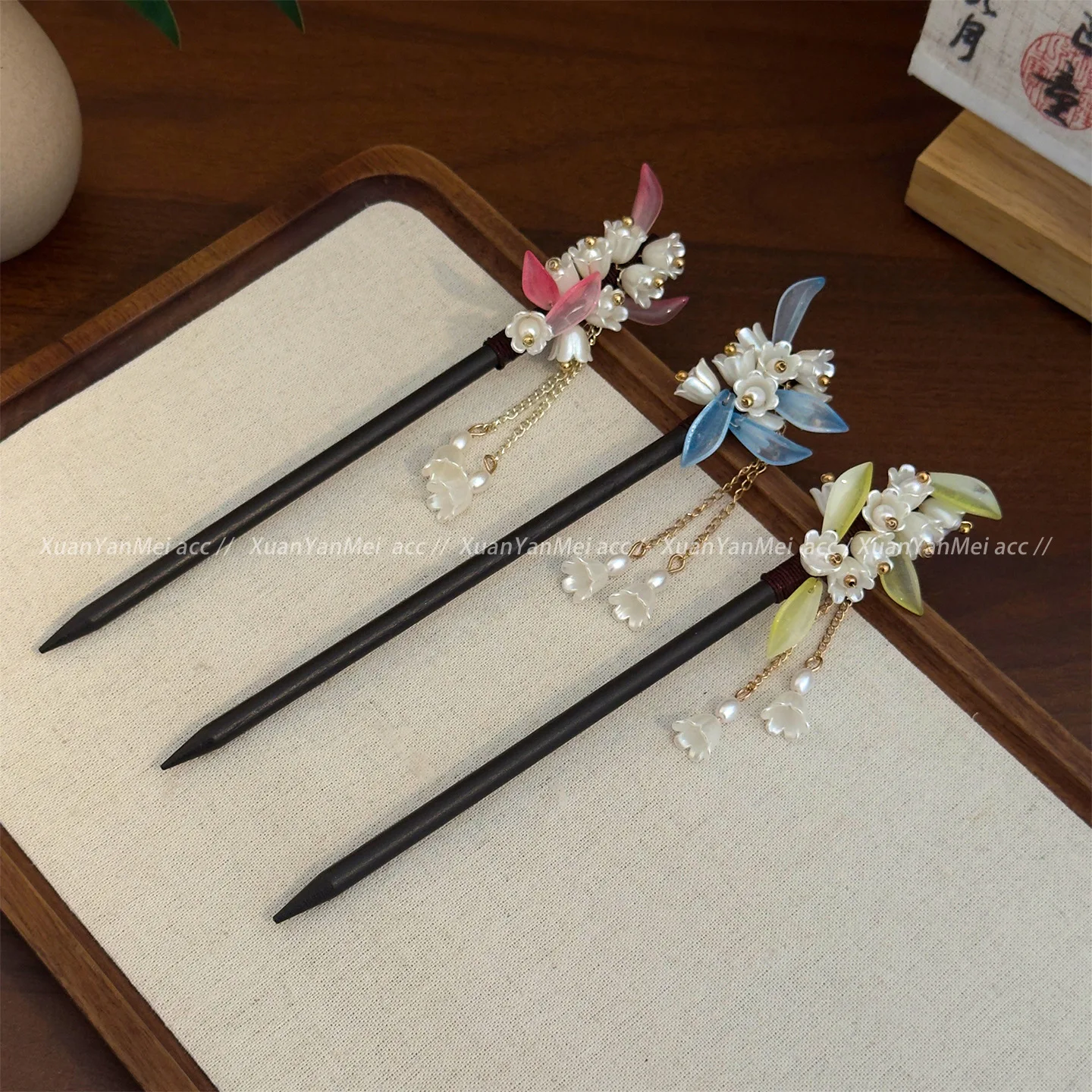Chinese Style Traditional Hairpin Lily of Valley Tassel Hair Sticks Elegant Hair Accessory for Women Hanfu Cheongsam Wedding