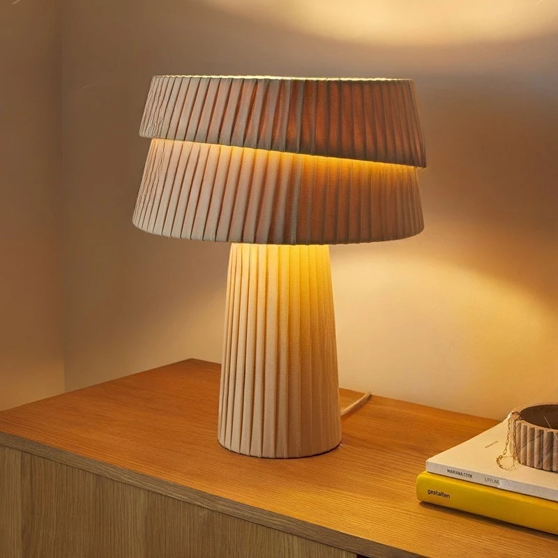 Wabi-sabi Fold Fabric LED Floor Lights Designer Retro Art Luminaires Living Room Hotel Bedroom Bedside Study Reading Table Lamps