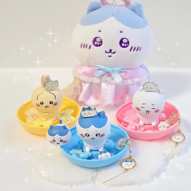 

Коллекционная фигурка Bandai Gashapon Chiikawa: мини-поднос для хранения украшений, милый настольный органайзер для мелочей (Хачиварэ, Усаги, Момонга)