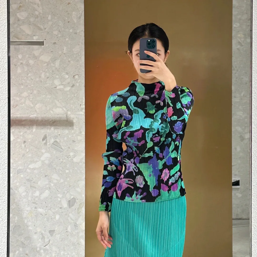 Miyake Pleated Printed Top 2025 Spring and Summer New Space Elements Senior Sense of Loose Big Yards Bottoming Tops