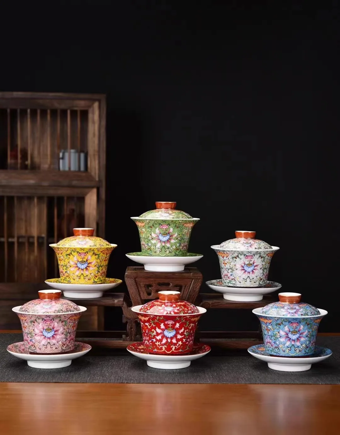 

Jingdezhen Enamel Colored Tea Three Talent Cover Bowl Tea Cup Tea Bowl Ceramic High end Bowl Tea Set Eight Treasure Tea Cup