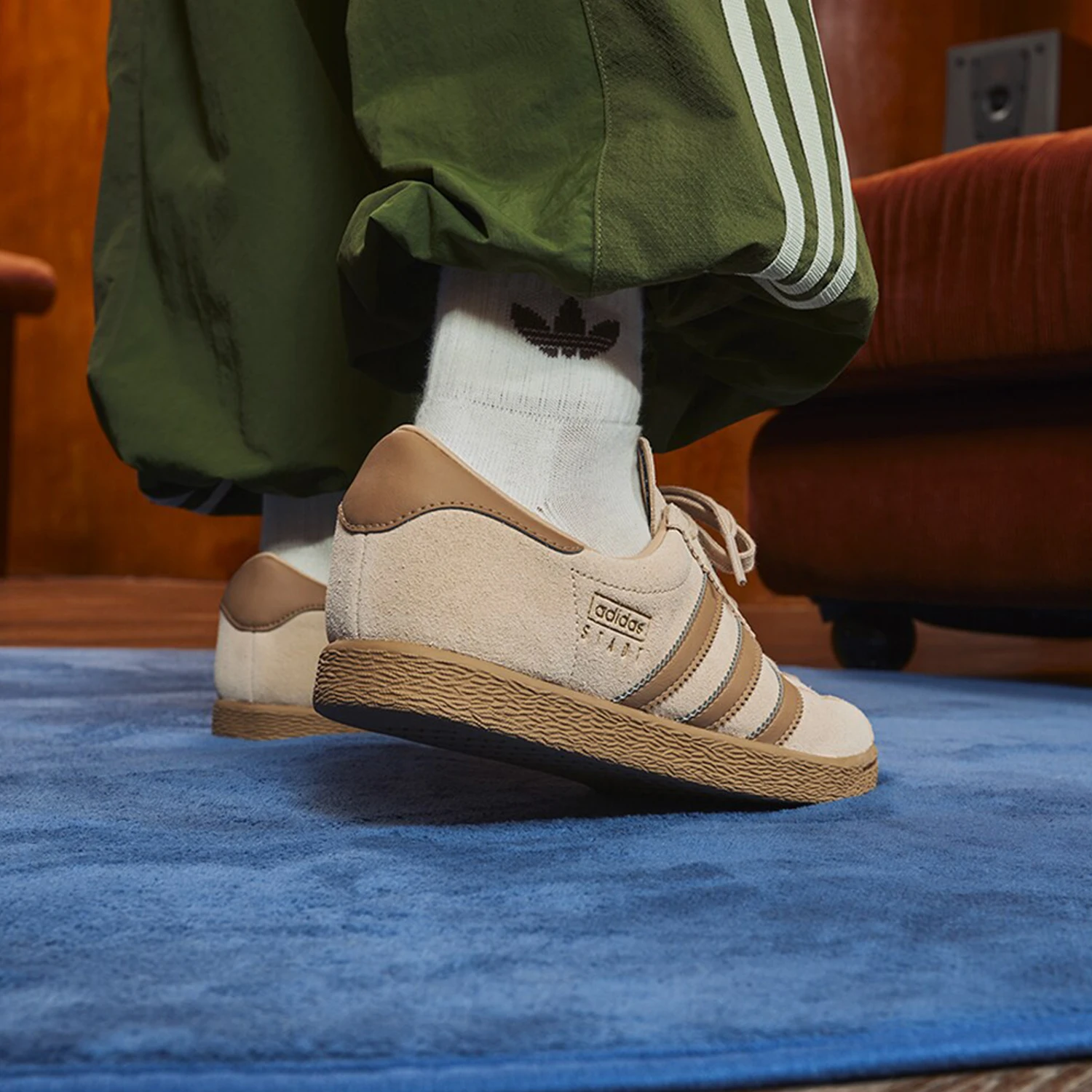 アディダス公式正規品 トレフォイル メンズ ファッション カ - Adidas Shoes Gazelle のレビューと価格
