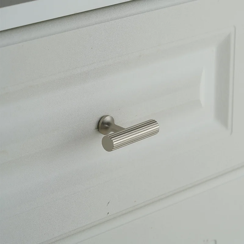 KEDLO European Light Luxury Solid Brass Long Handle Vertical Pattern Vintage Knob Cabinet Drawer Nickel Brushed Handle
