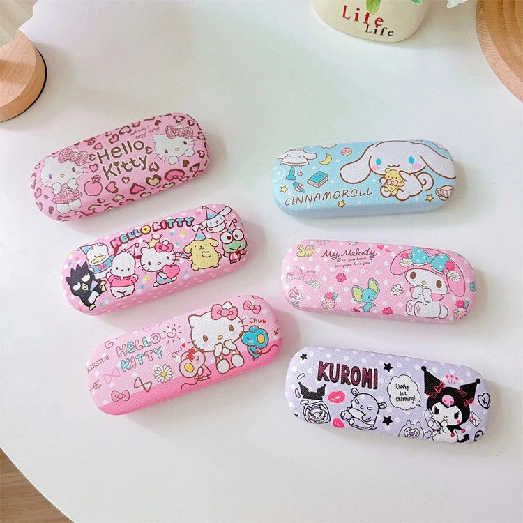 Sanrio Hello Kitty Cinnamoroll Kuromi Glasses Case Anime Kawaii Cute Creative Travel Portable Girls Myopia Glasses Storage Box