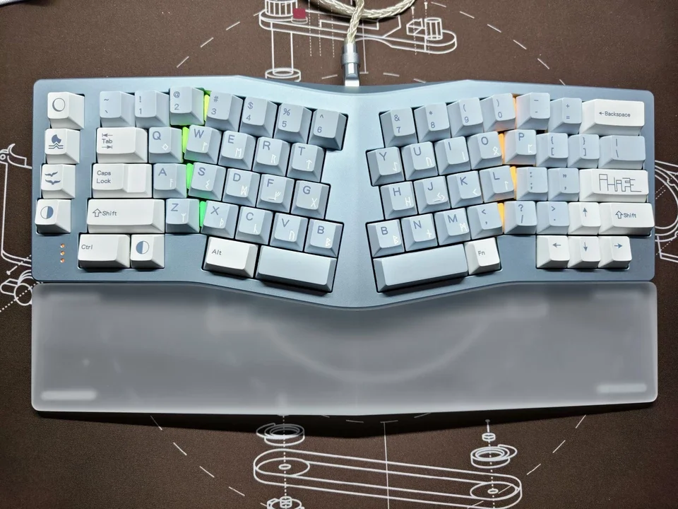 Repose-poignets Alice EIF68 en acrylique personnalisé pour clavier NEO Ergo, repose-poignets givré, accessoires pour clavier mécanique