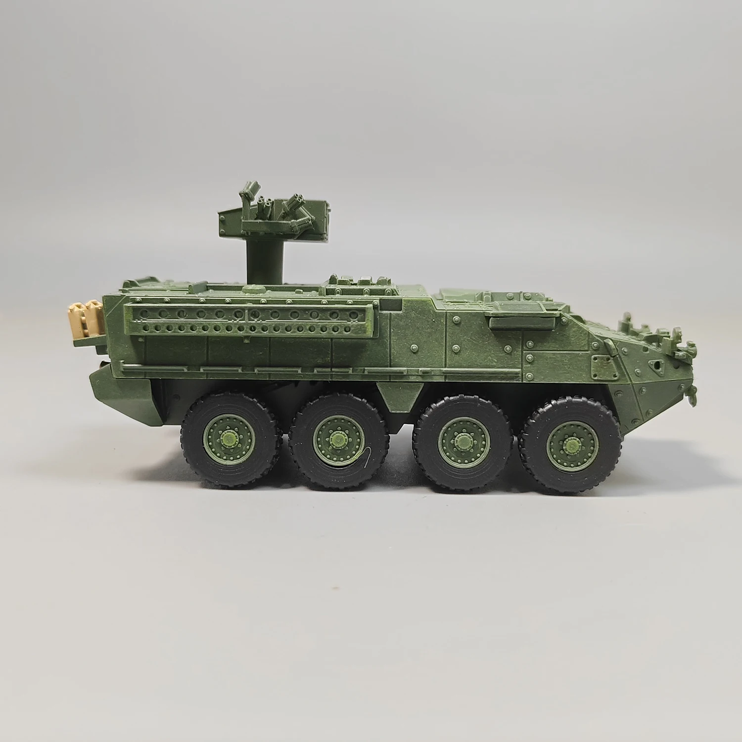 1:72 Scale Alloy US M1134 Anti Tank Missile Launcher รุ่นผู้ใหญ่ของเล่นรถยนต์คลาสสิกของขวัญของที่ระลึกของสะสมจอแสดงผลแบบคงที่