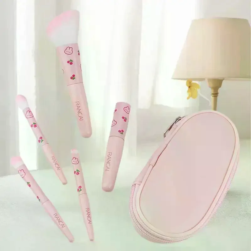 5pcs Cute Compact Makeup Brush Set With Case Premium Brush For Flawless Foundation, Blush, Eyeshadow Application Beauty Tools
