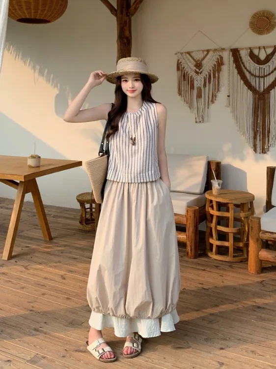 

plus Size Women's Korean Style Striped Vest Top High Waist Design Summer New Half Skirt Set Fashionable Commute Bright Thread