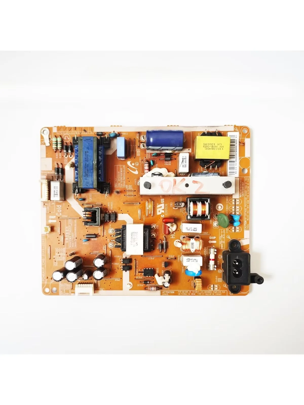 

BN44-00497B = BN44-00497A Power Supply Board PSLF860C04A PD46AVF_CSM PD46AVF_CHS is for UE46EH5000W UN46EH5050F UA46EH5000R TV