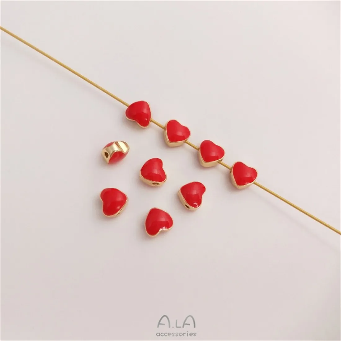 Coeurs rouges couverts d'or 14 carats, gouttes d'huile, danspar des perles, amour rouge, bracelet perlé fait main, accessoires de bijoux à bricoler soi-même, C267