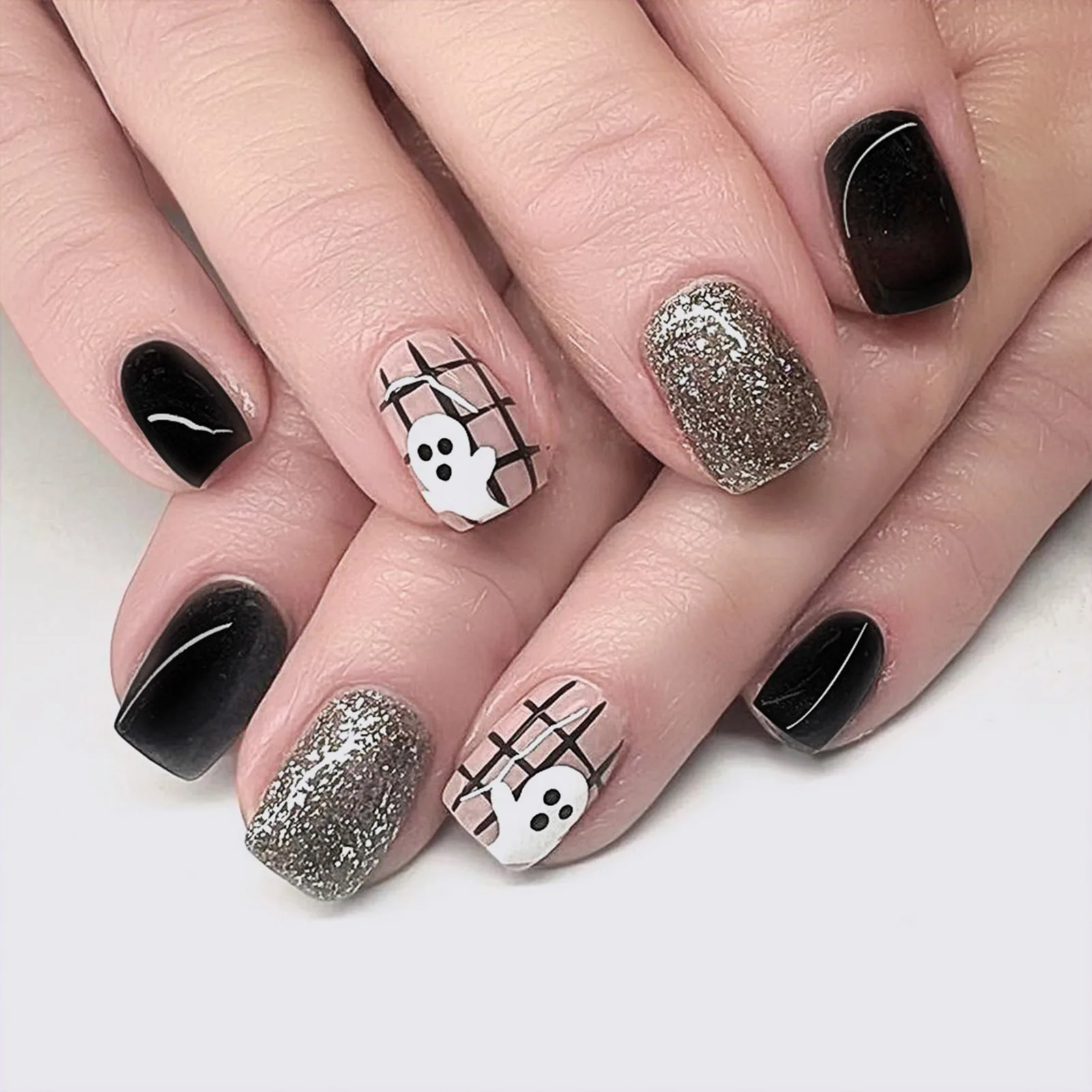 Halloween False Nail Patch Short Glossy Square Nail Tips Hand Decoration Suitable for Daily Dress Up