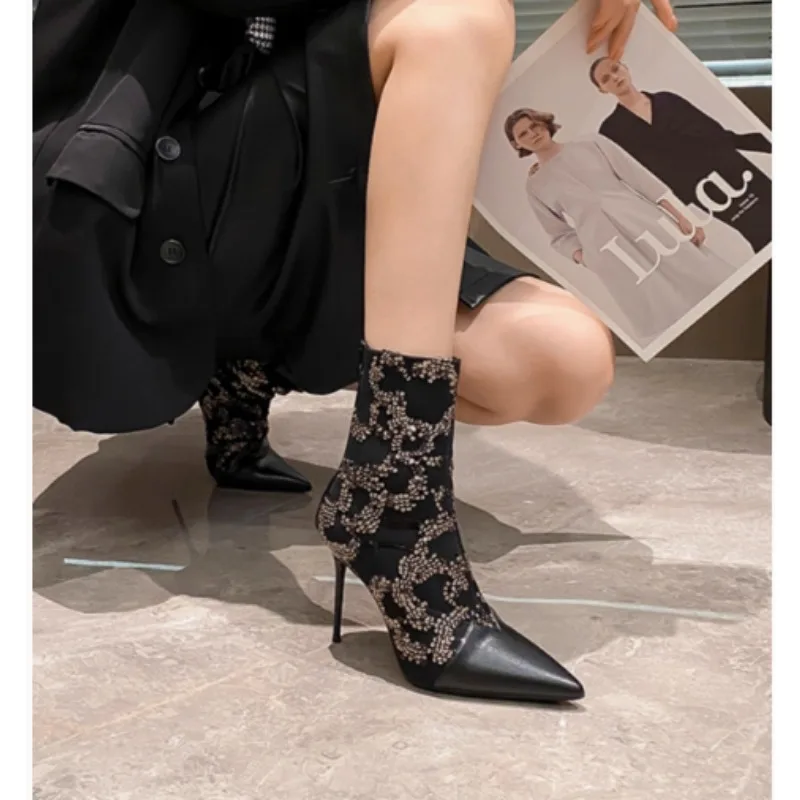 Autumn and Winter New Women's High-heeled Shoes with Pointed Toes and Slim Heels Fashionable Short Boots