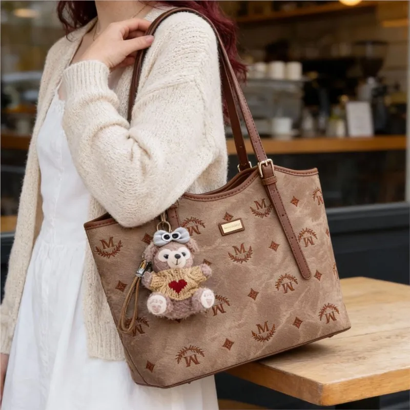 

Женская большая сумка с вышитыми буквами в стиле ретро, изысканная сумка на плечо большой вместимости, женская модная универсальная сумка для поездок на работу под мышками, новинка 2023 г.