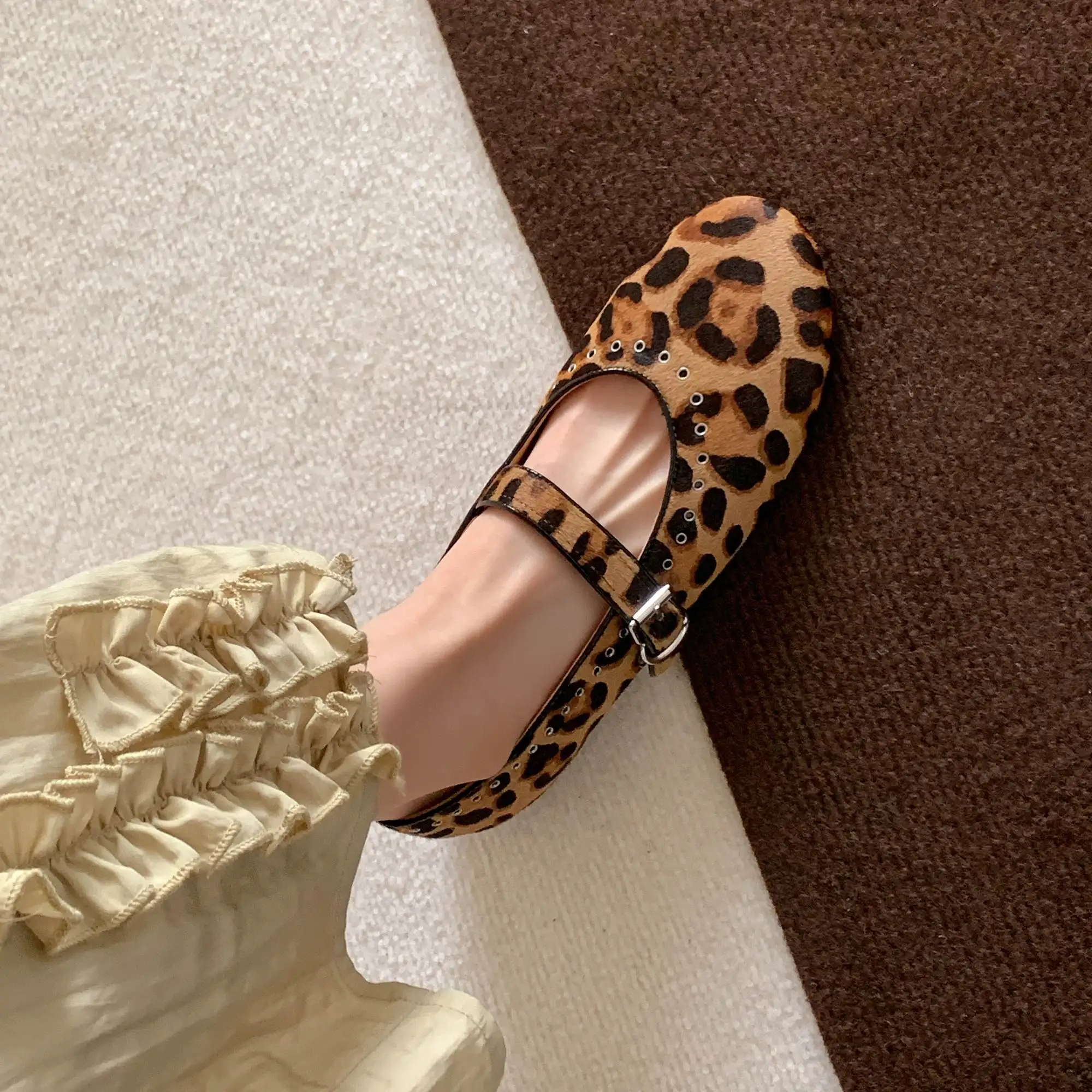 Hot Sale Leopard Horsehair Autumn Spring Ballet Flats Round Toe Shallow Rivets Mary Janes Sexy Luxury Leisure Dating Women Shoes