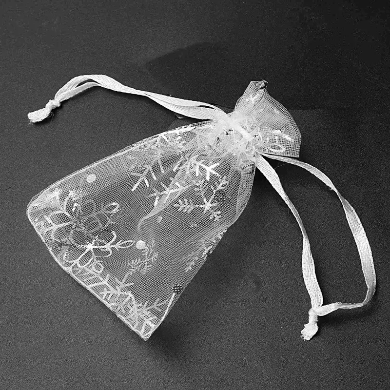 300 PCS Organza Wedding Gift Bags Drawstring Jewelry Pouch Bags Silver White Snowflakes Printed Sheer Party Favor Bags