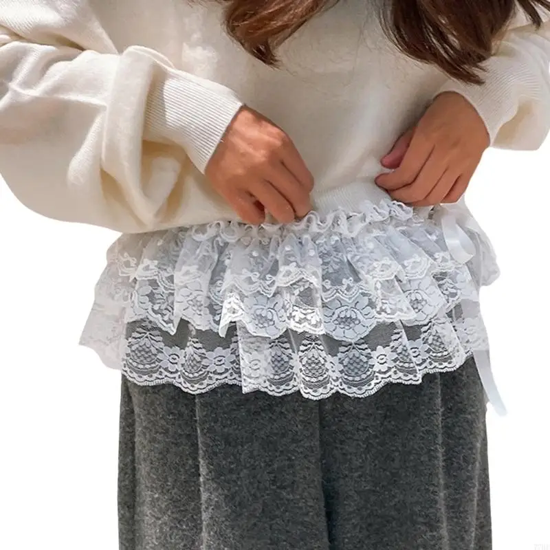 77He Женщины с рюша