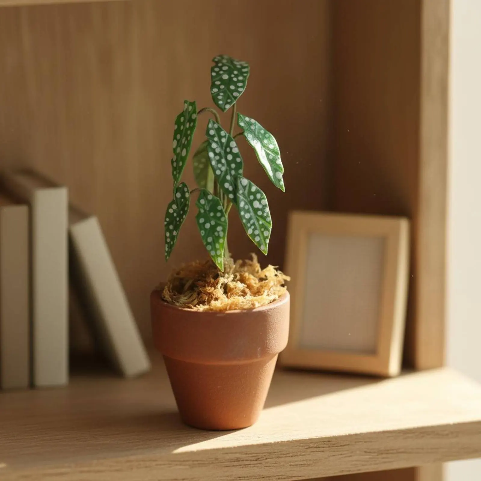

1:12 Scale Potted Plant Realistic Design 1:12 Scale Dollhouse Plant Fake Greenery Decoration Decorative Intricacy Tiny Flowering