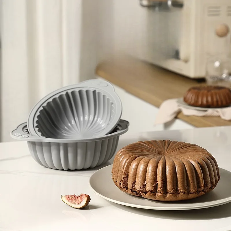 

3D Pumpkin Shaped Gugelhupf Muffin Pastry Silicone Mold Food Grade Non-stick DIY Chocolate Cream Crown Cake Baking Mold Supplies