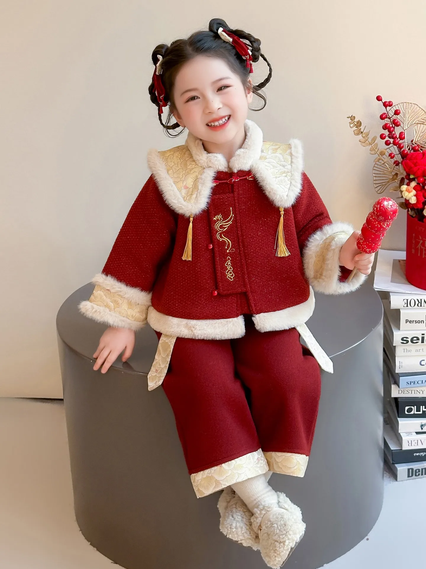 

Новогодняя одежда для девочек, комплект ханьфу, зимний наряд для церемонии дня рождения, детский осенне-зимний детский хлопковый длинный костюм све
