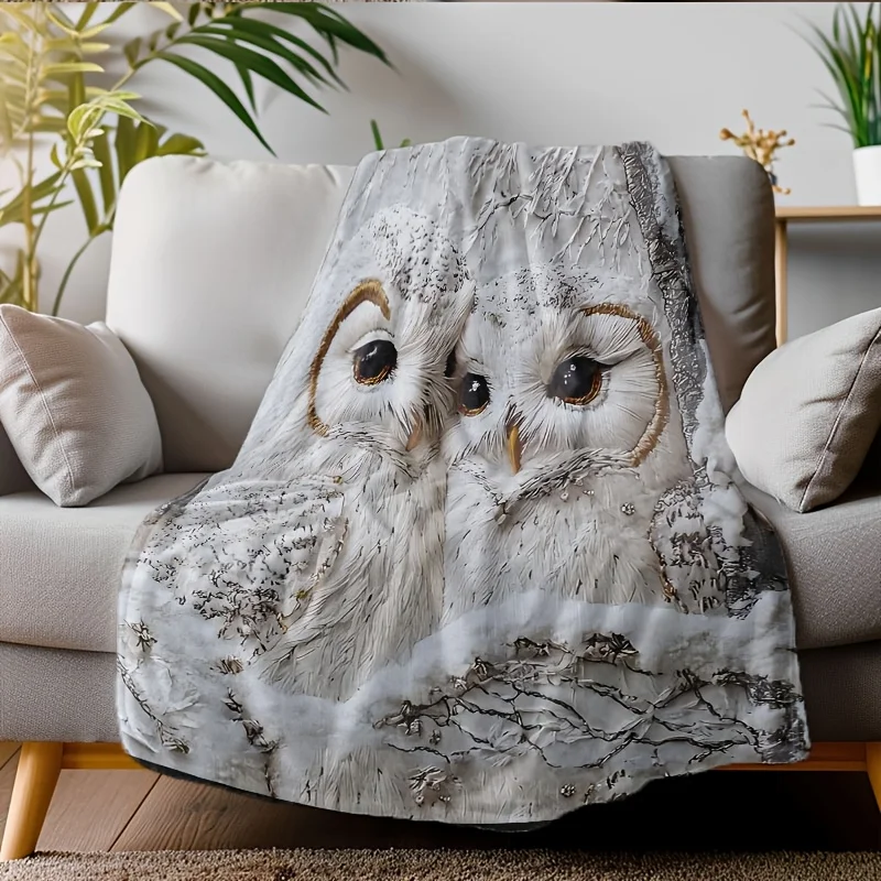 White Owl Print Plush Throw Blanket -  Digital Heat Transfer Flannel for Bed Sofa Camping, All-Season Machine Washable Cozy Gift