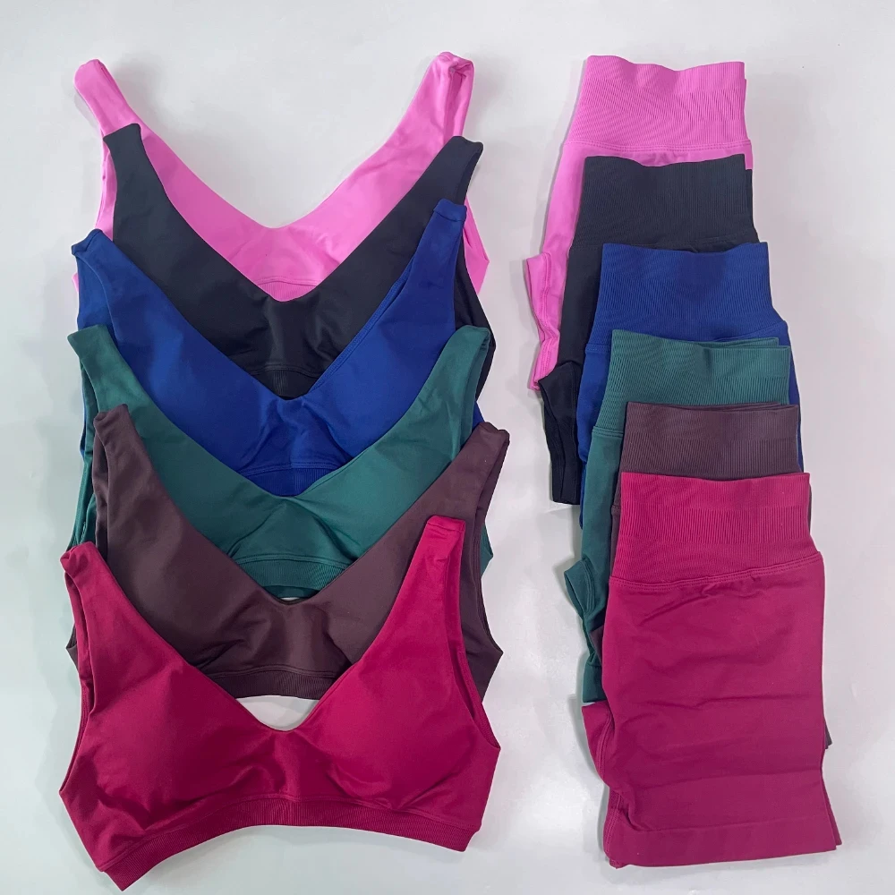 Yoga Fitness Outfit - レディース シームレス ジムセット スクープバックレス スポーツブラ Vネックトップ