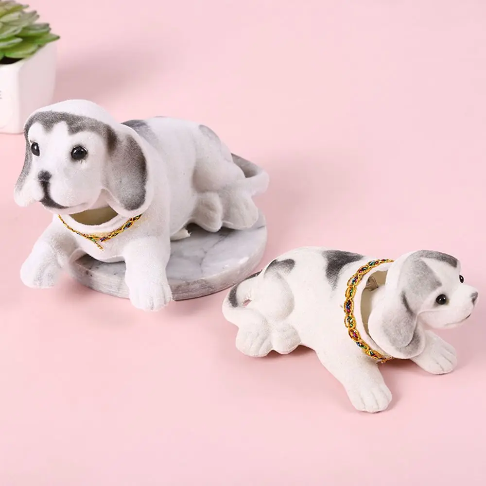 Car Ornaments Automobiles Dashboard Toys Shaking Head Dog Doll Cute Decoration Nodding Puppy Figures Auto Accessories Gift