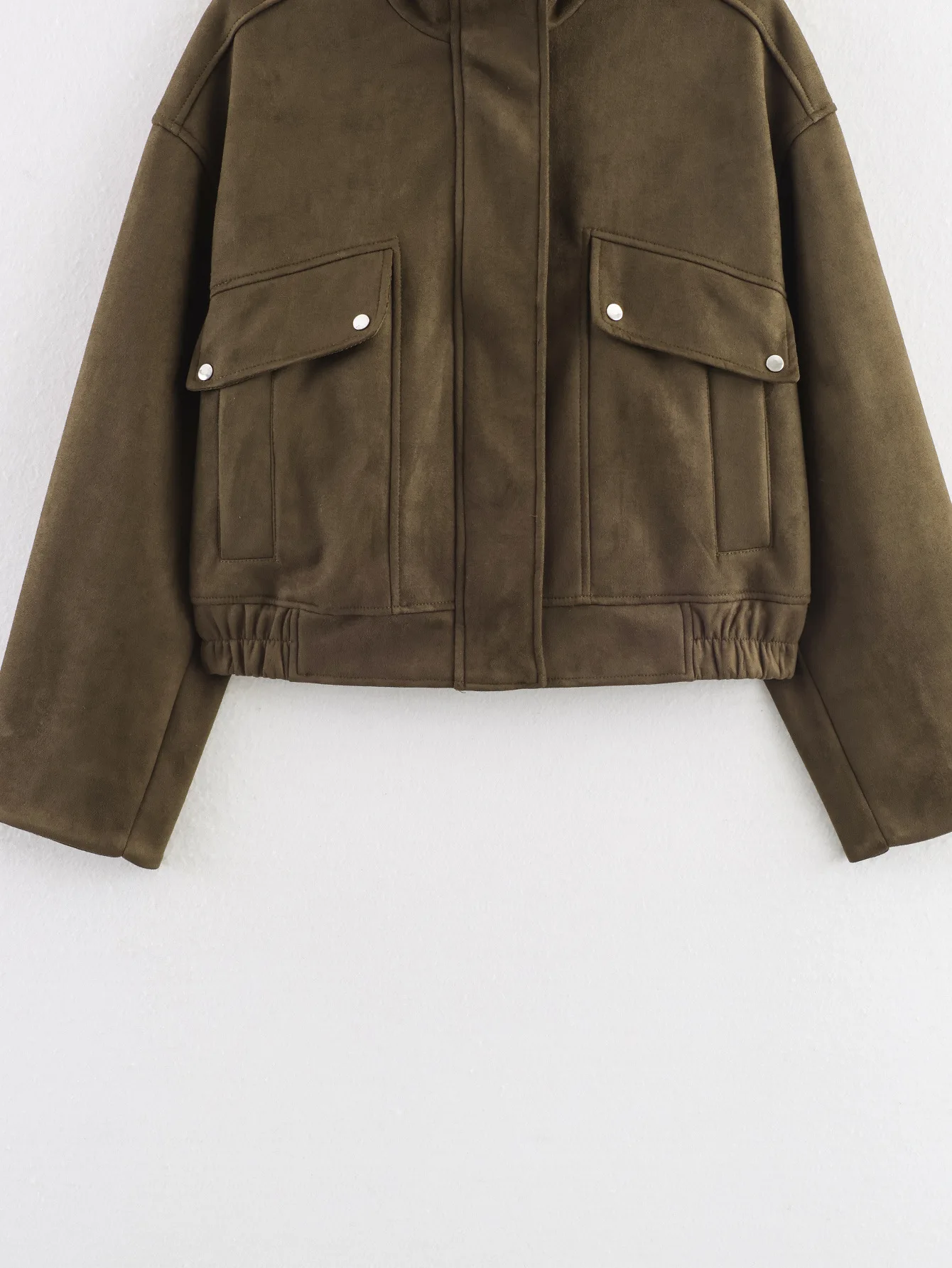 التجارة الخارجية الأمريكية الملابس النسائية النمط الأوروبي والأمريكي الخريف موضة جديدة عادية من جلد الغزال الوقوف طوق سترة علوية