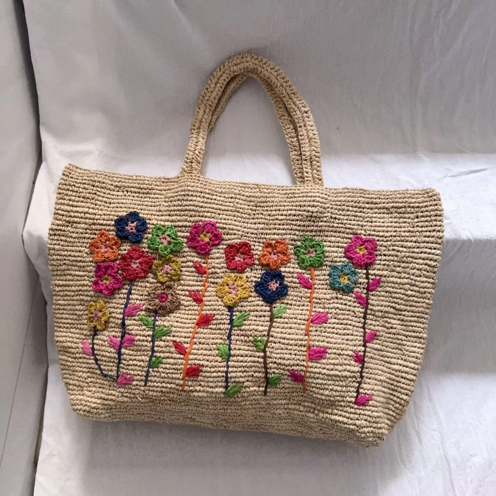 

Large Capacity Raffia Beach Bag Tote Bohemian Flower Embroidery Straw Bags for Women Shoulder Bag Summer Travel Handbag Shopper