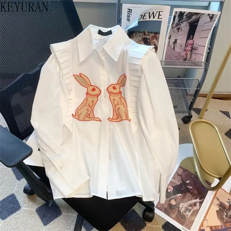 

Весенне-осенняя винтажная блузка с вышивкой белого кролика, плиссированная, свободного кроя, женская, с длинным рукавом, топ 2026