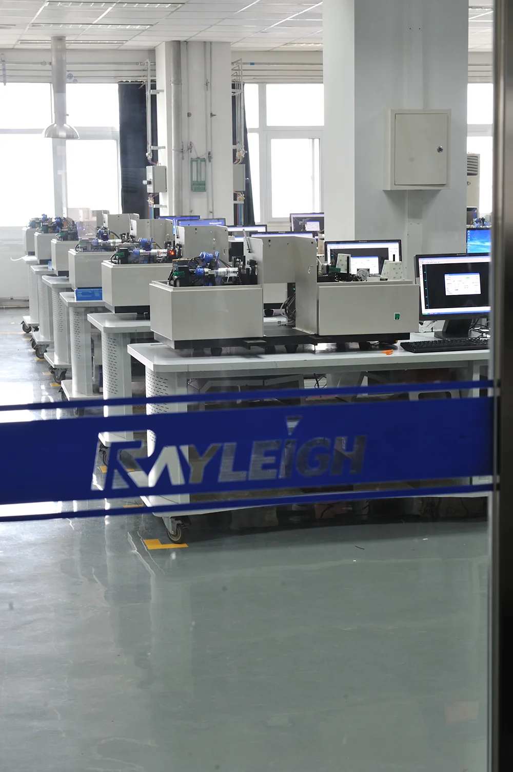 BIIC HMS-100 Autosampler XYZ Three-Dimensional Movement High Accuracy Competitive Alternative CTC PAL Made China Excellent