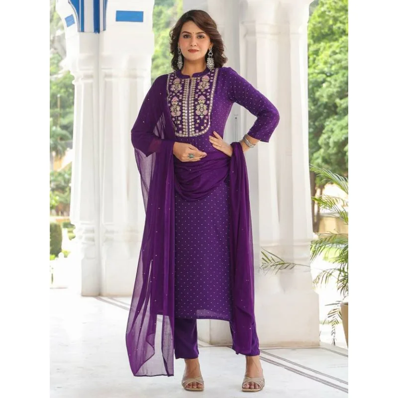 

Beautiful Embroidery Bollywood Kurti Set Indian Designer Ethnic Kurta Pant Set