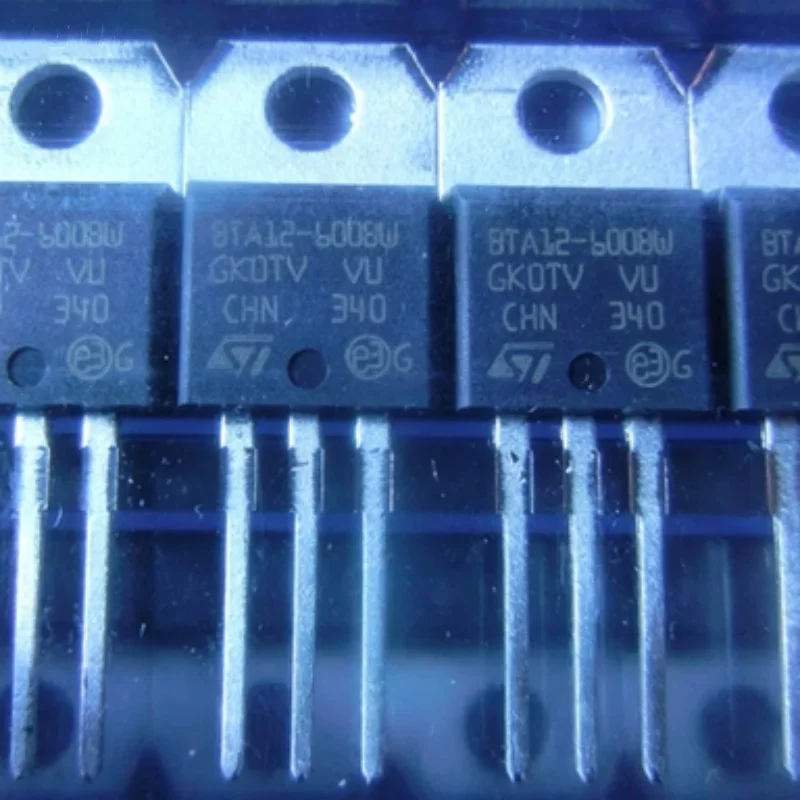 10PCS/BTA12-600BWRG BTA12-600BW TO-220 Original Genuine Goods in Stock