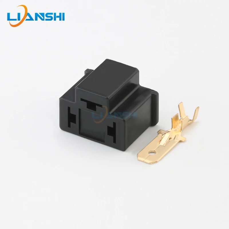 7.8 Lamp holder Automotive connector Xenon lamp H4 lamp headlamp holder connector DJ7033-7.8-11/21