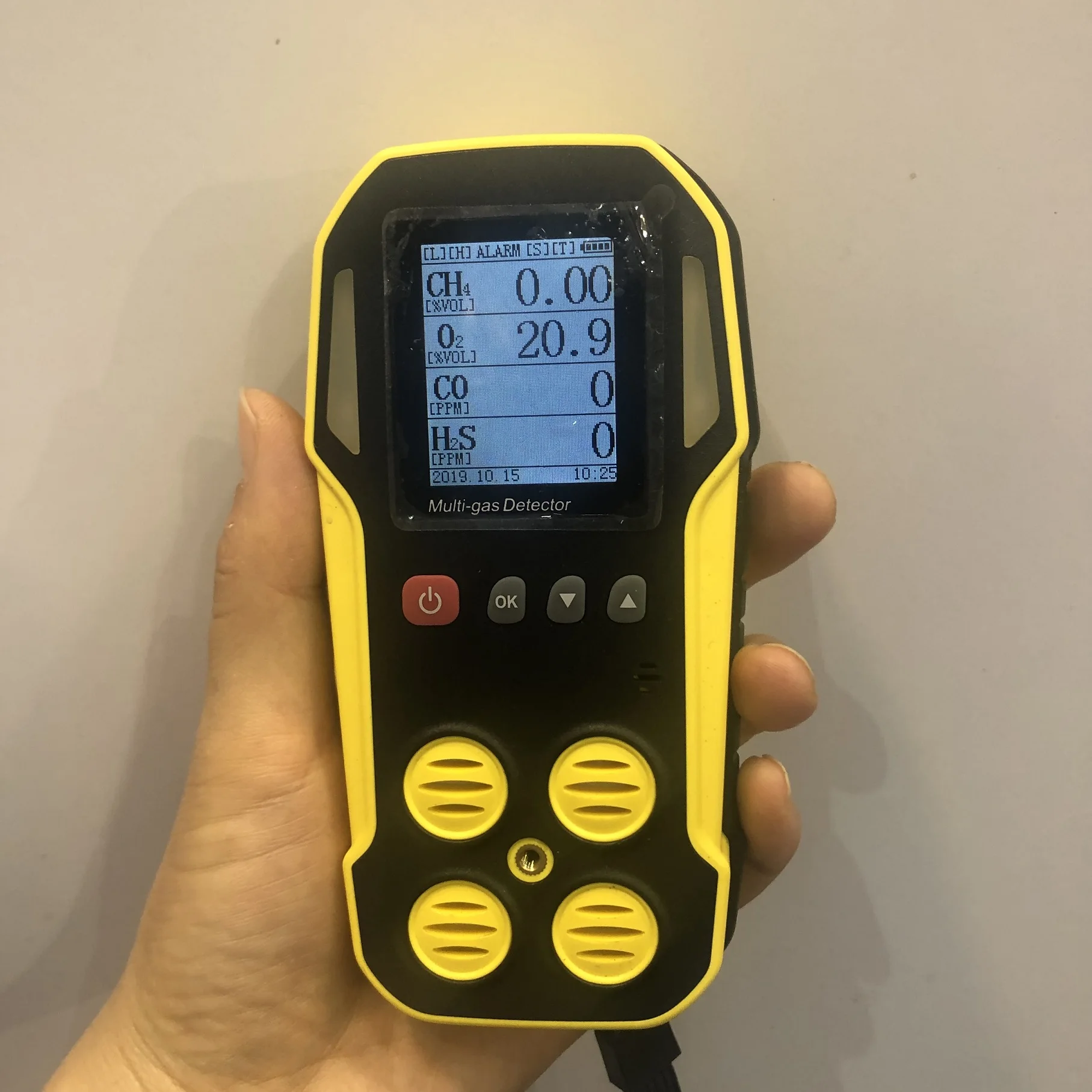 Portable multi gas detector for industrial places, CH4 CO H2S O2 gas detecting analyzer handheld multi gas monitors