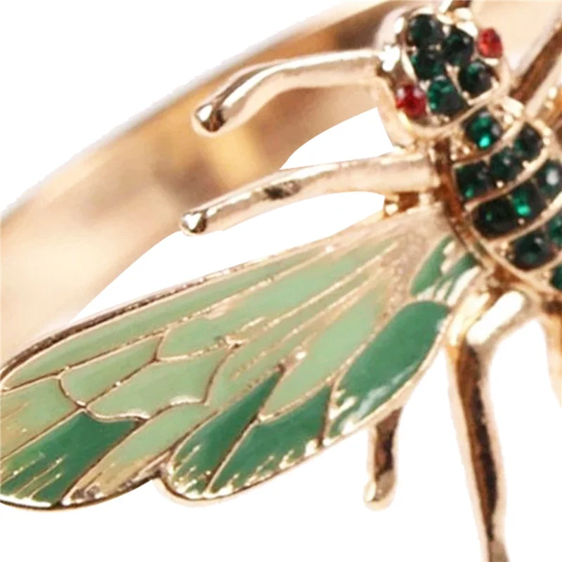 

24Pcs Dragonfly Napkin Buckle Napkin Ring Alloy Green Insect Dragonfly Drip Diamond Buckle Paper Towels Napkin Holder-B09B