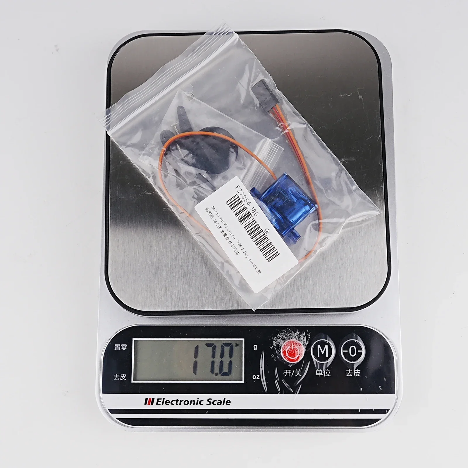 Feetech Mini Servo RC FS90MG 1.8kg couple 6V engrenage métallique analogique 9g Micro Servos moteur pour voiture RC avion hélicoptère Robot Drones