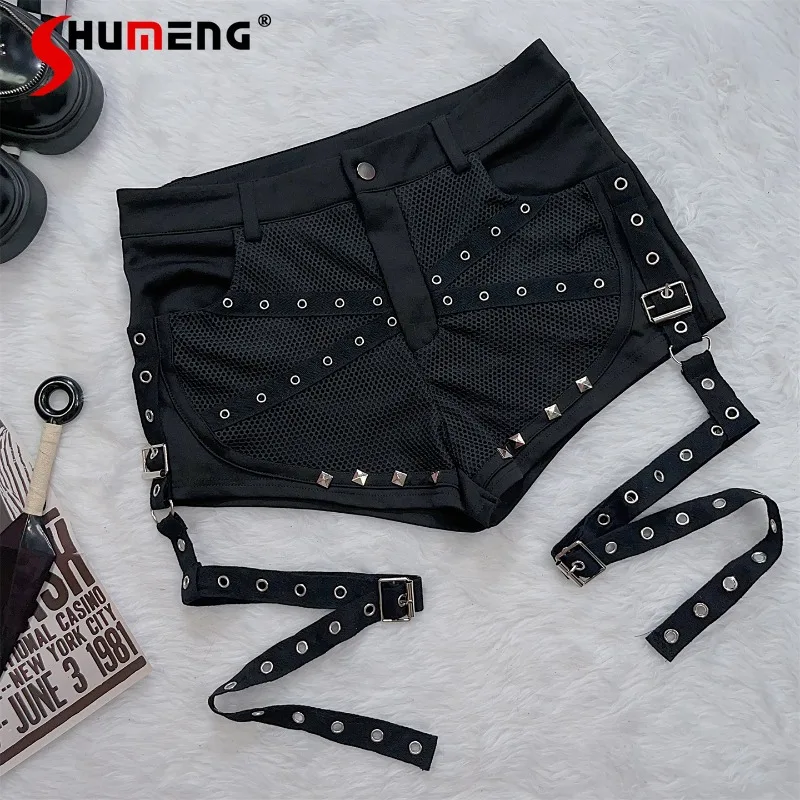 여성 의류 쿨 숏 팬츠 일본 Y2K 스타일 펑크 리벳 서브컬쳐 인기 레이스업 다크 블랙 타이트 레그 링 반바지 소녀