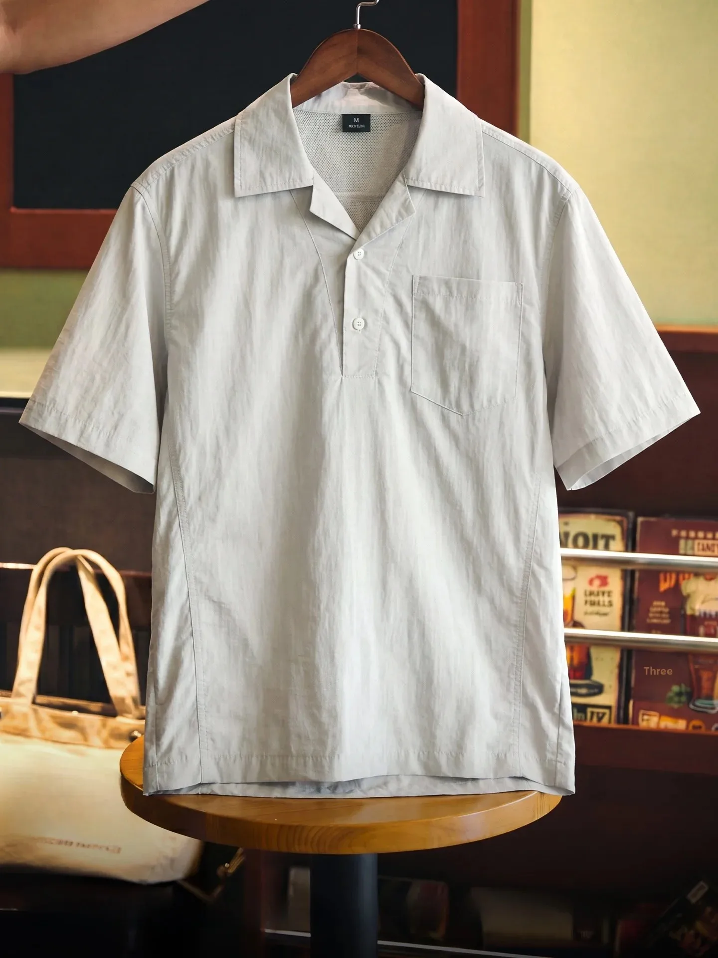 American Style Lightweight Cuban Collar Short Sleeve  Shirt Men Summer UPF50 Breathable Loose Casual Commute Cool Feeling...