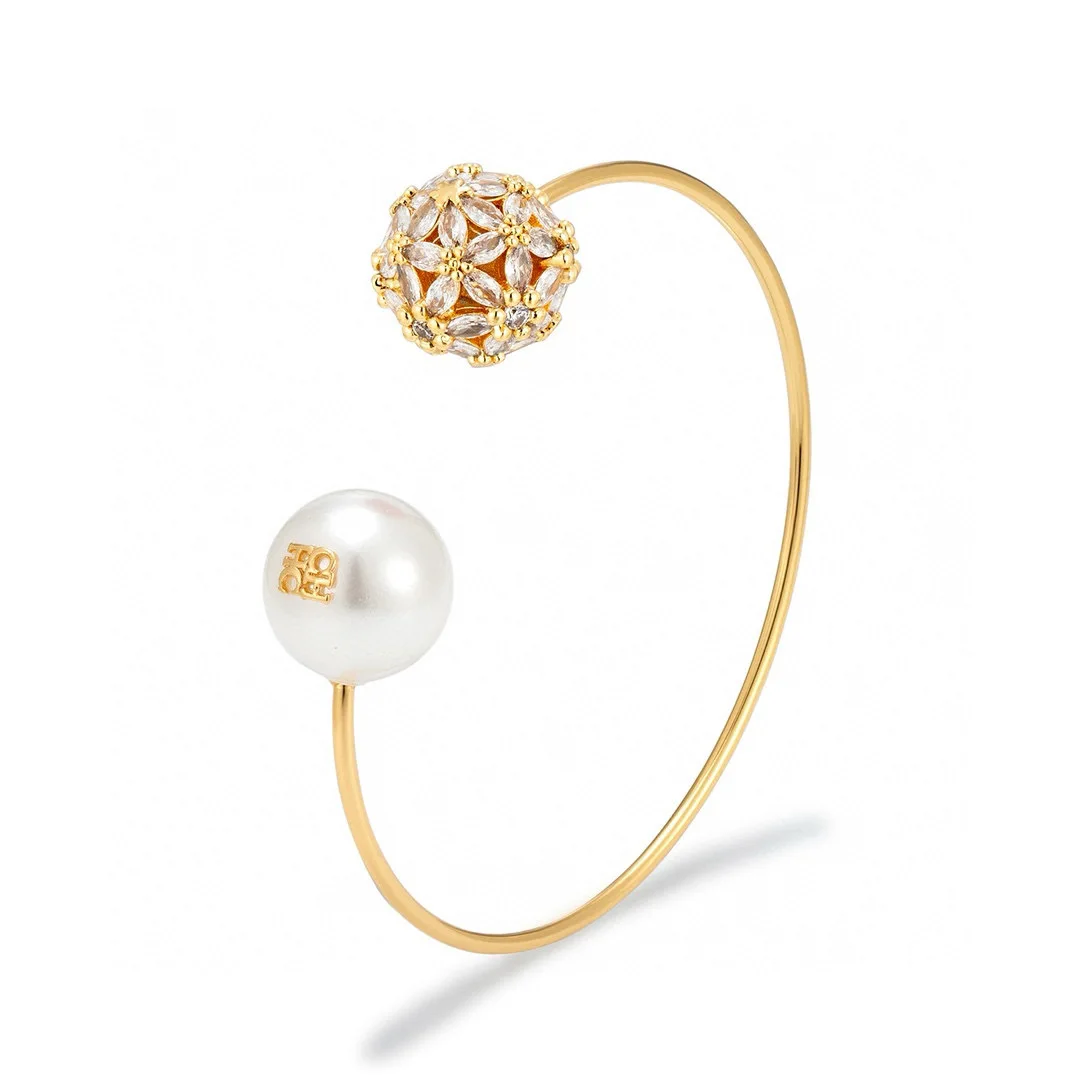 chhc-2026-bracciale-a-polsino-aperto-in-filigrana-regolabile-con-accenti-in-zirconia-minimalista-e-delicato