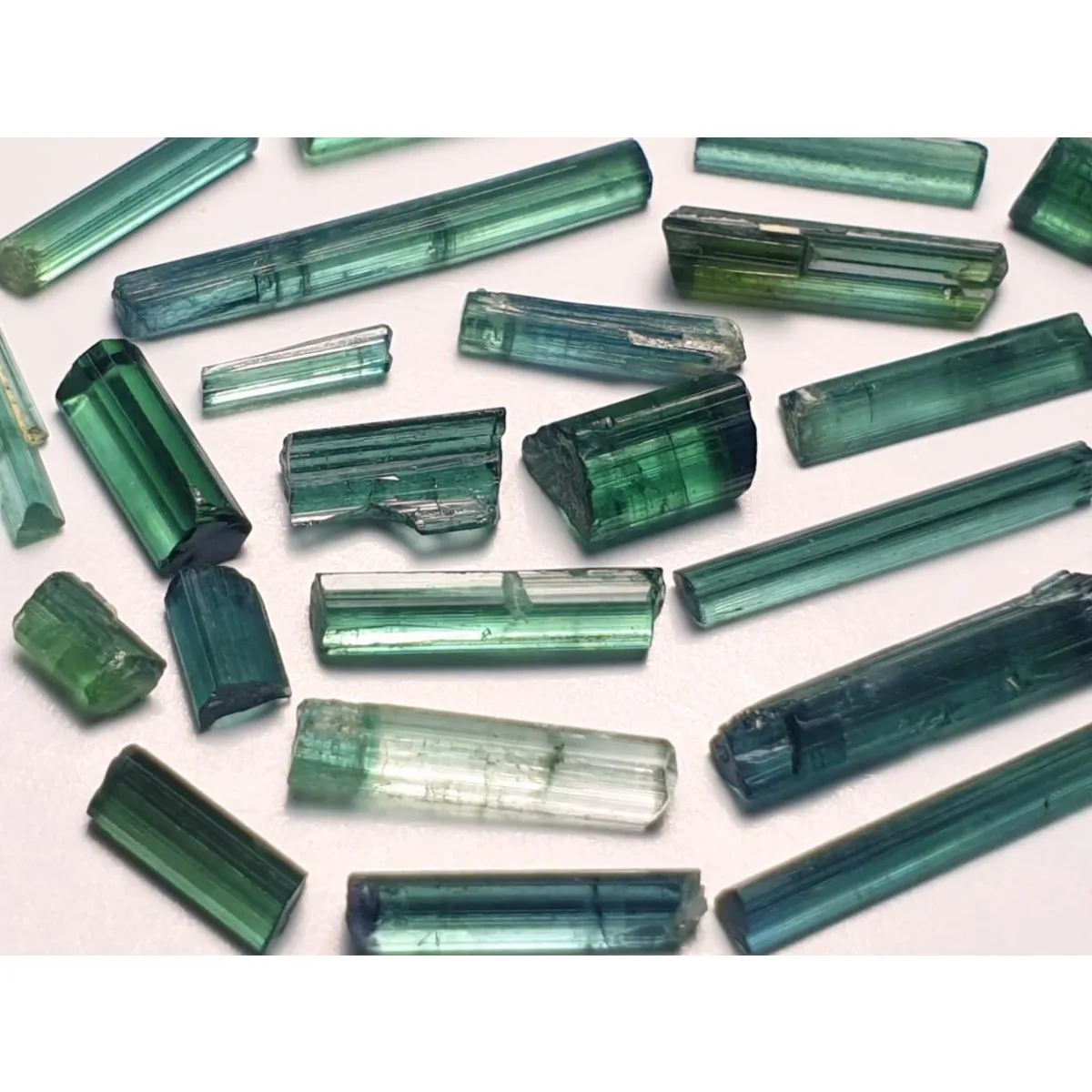 Brazilian Elbaite Rough Crystal Assortment, 10g 5-15mm Natural Tones, Display Box for DIY Craft & Crystal Collector Gift