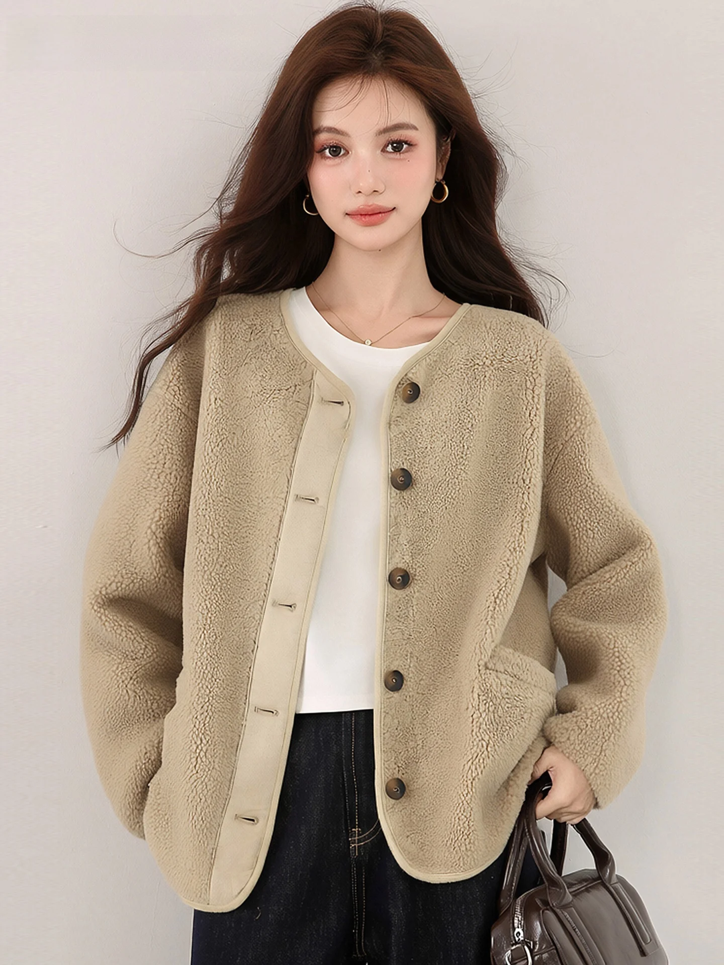 

La Chapelle Fce Lined ort Thiened Women's Jaet Winter 2025 Simple Pure Color на пуговицах из полиэфирного волокна Long Sve