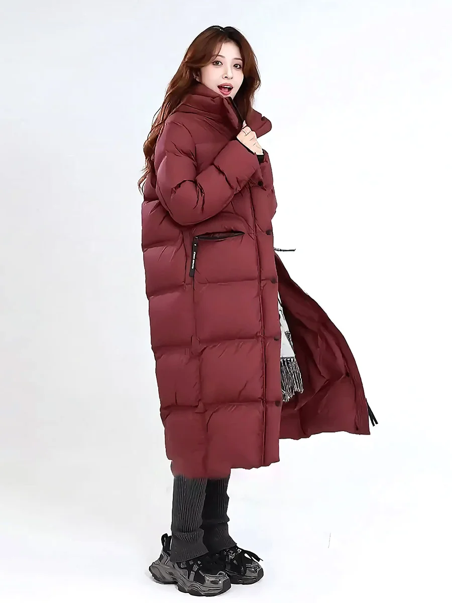Jaqueta Feminina de Inverno Ankang Red Thi Warm Down 2025, Tendência com Capuz, Casaco Longo com Gola Alta