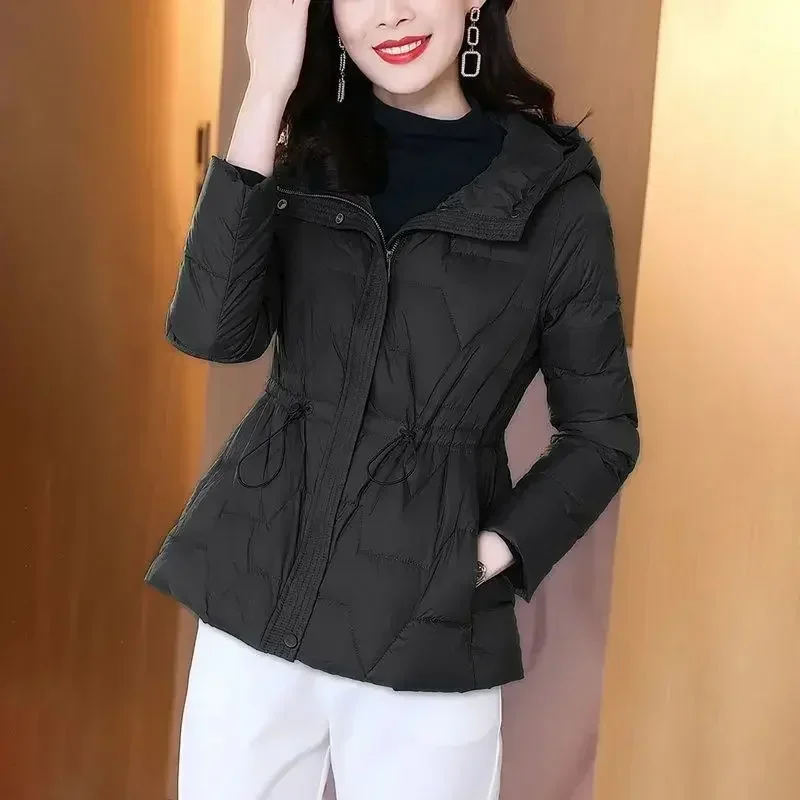 เบาะสั้นผู้หญิงผ้าฝ้ายเสื้อ SLIM FIT Demi-Season Lined Lady Parka ราคาถูกอ่อนเยาว์ Great 2025 แนวโน้มร้อน Quilted JACKET