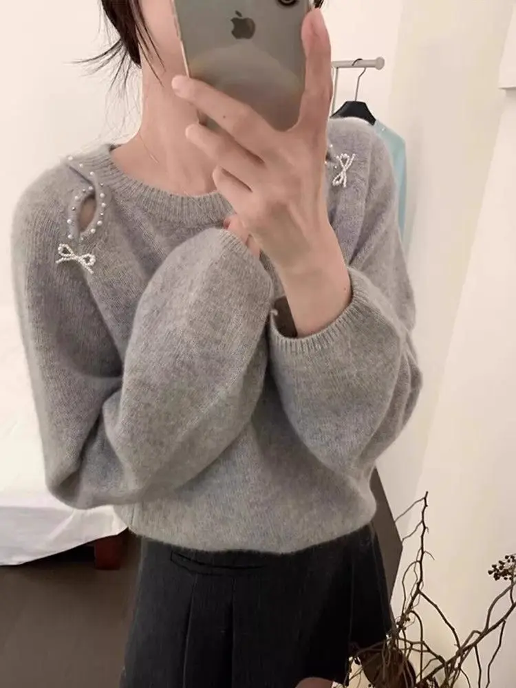 

Серый свитер для женщин, новинка 2025 года, стильный дизайн, вязаный топ с бусинами для ногтей, внутренний вязаный топ для женщин, осень и зима
