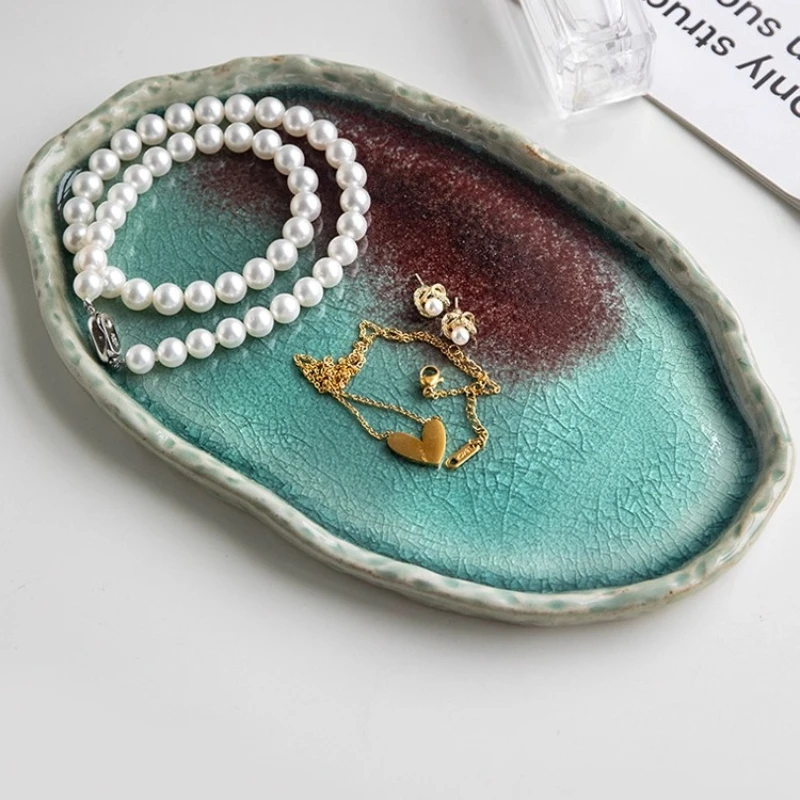 

Super Beautiful Tray with Ice Cracked Glaze and Irregular Shaped Ceramic Tea Tray