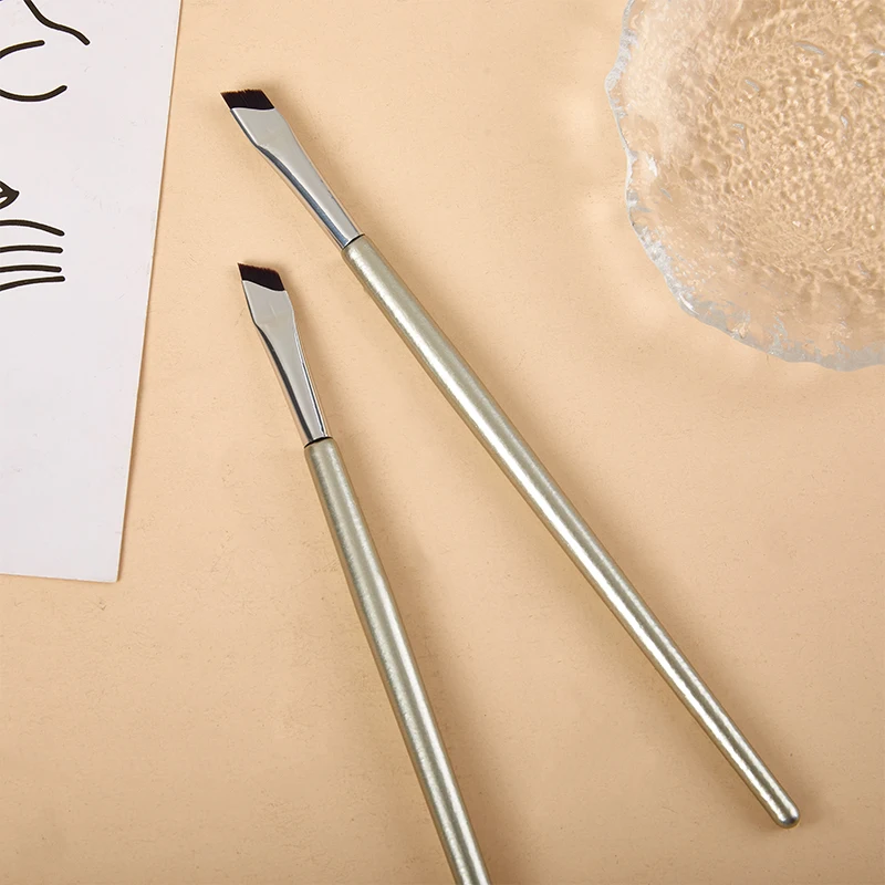 1Pc Upgrade Blade Eyeliner Brush Ultra Thin Fine Angle Flat Eyebrow Brush Under The Eyes Place Precise Detail Brush