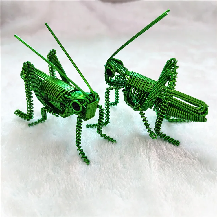 Handmade Aluminium Wire Handicrafts Simulation Insect Grasshopper Locust Model Metal Wire Braiding Craft Ornaments Kids Gift