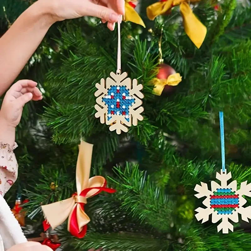 Embroidery Xmas Ornaments - Kreuzstich-Anhänger zum Aufhängen, Lebkuchenmann, Stickerei, Kunst-Anhänger,